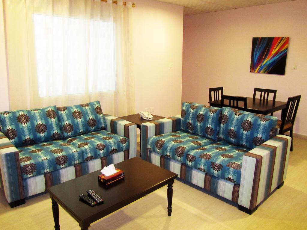 Jw Inn Hotel Nadinah Phòng bức ảnh